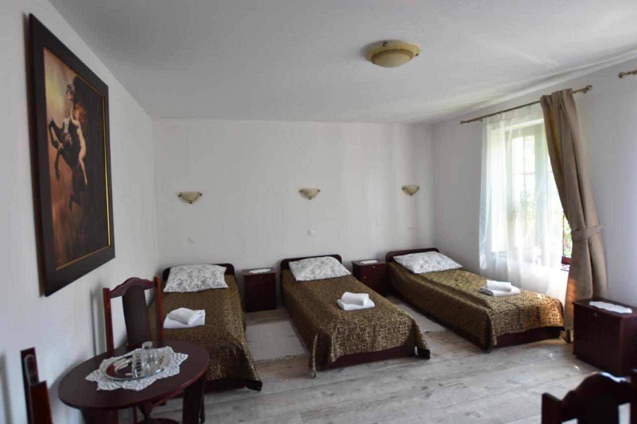 Dworek Zloty Rog I Restauracja 3* Krakow