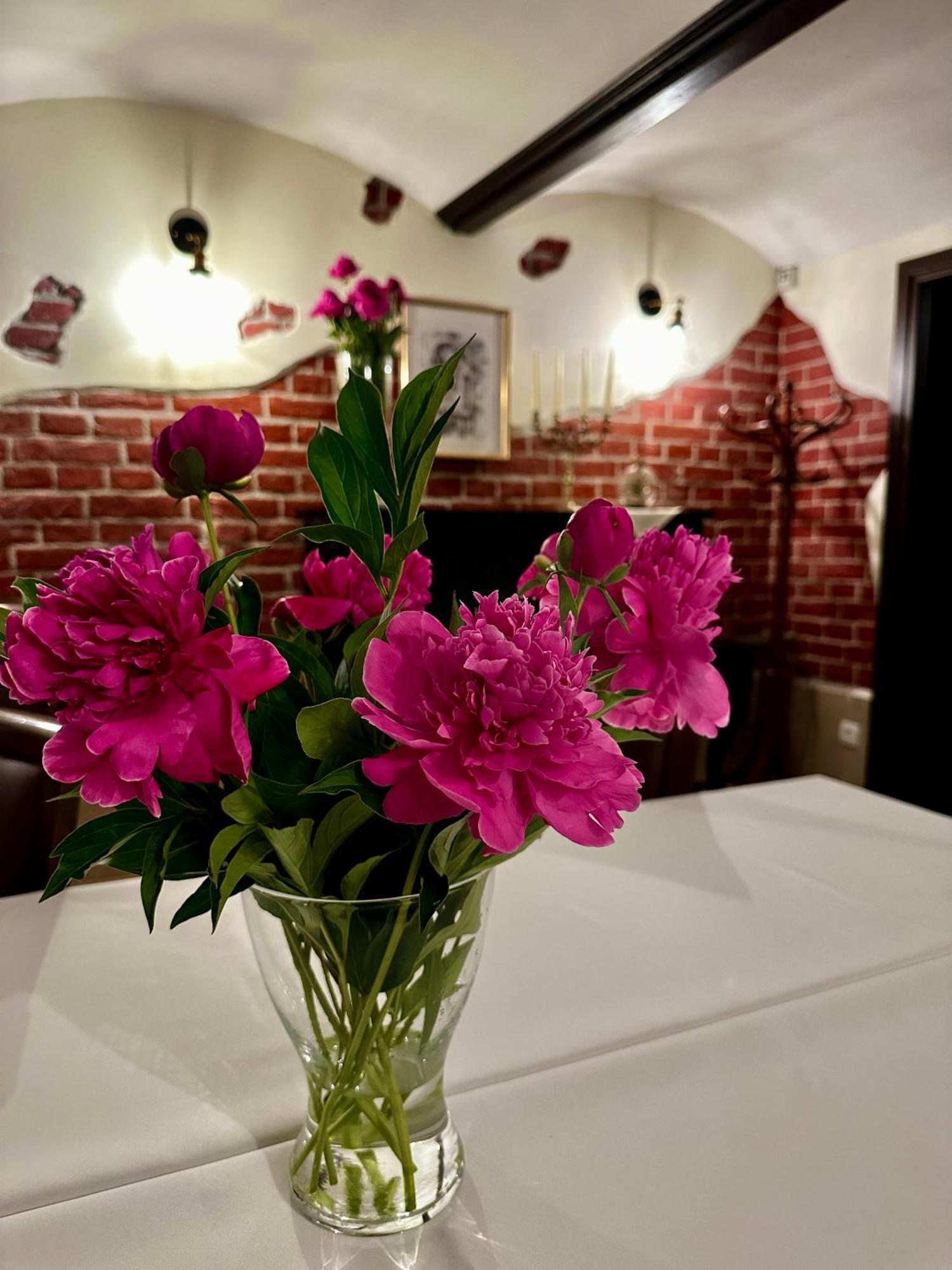 Dworek Zloty Rog I Restauracja